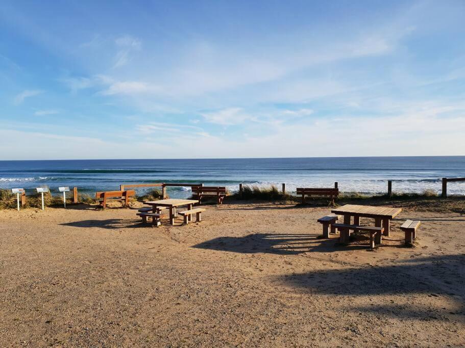 Venus Haven - Beach 1, Linen, Wifi, Netflix ビーナス・ベイ エクステリア 写真